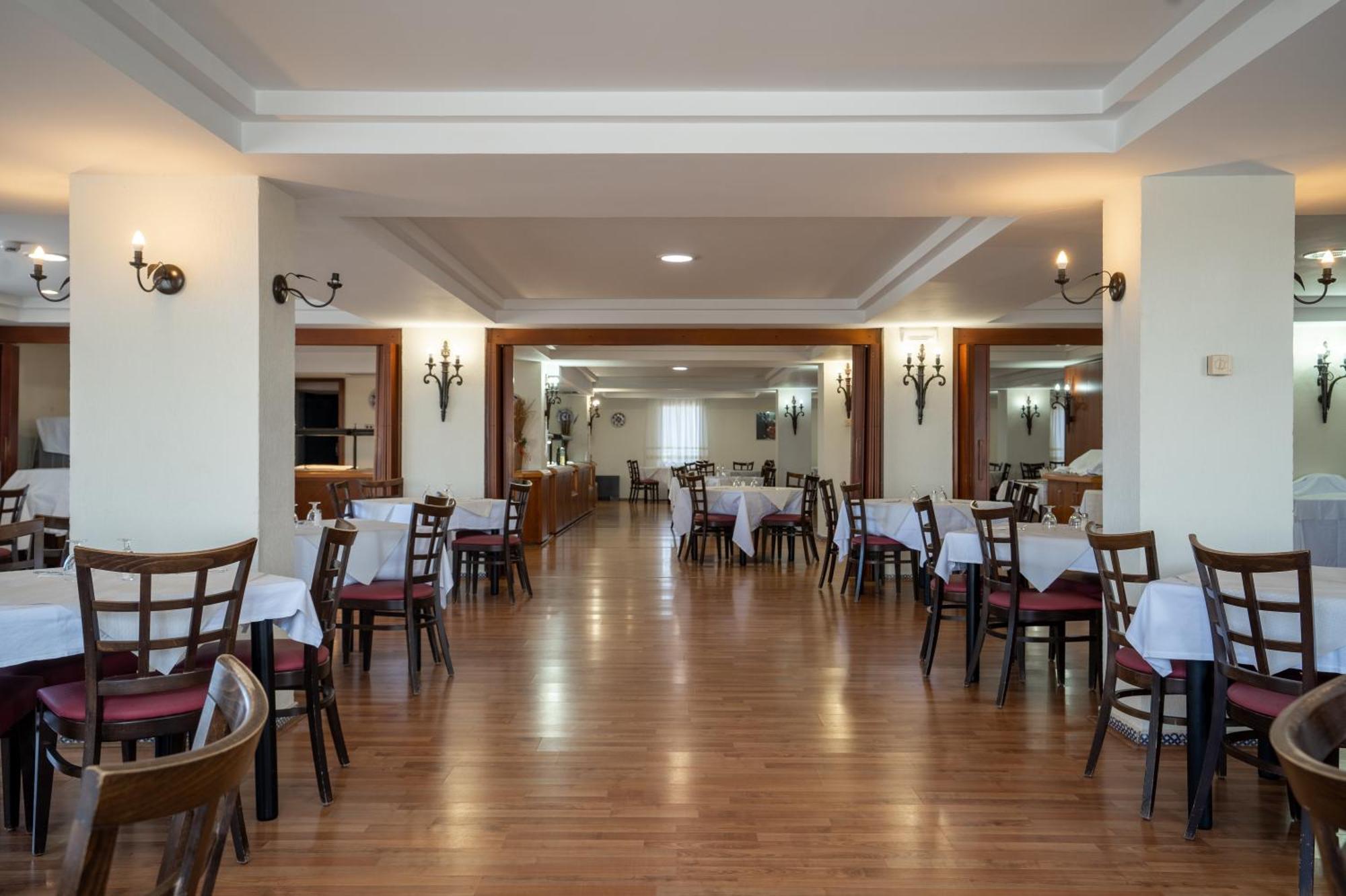 Hotel Balneario De Chiclana Chiclana de la Frontera Esterno foto